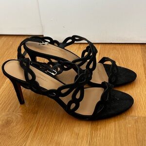 *SOLD* Brand New Banana Republic Leather Strap Sandal Women’s 8